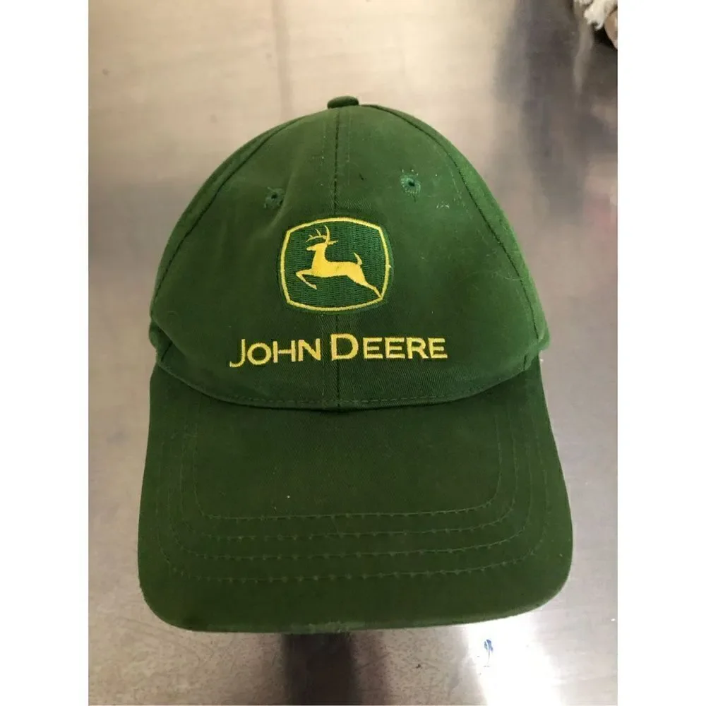 John Deere Hat Nothing Runs Like a Deere Some Wear on Clasp